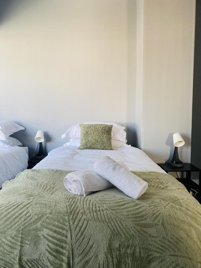 فيلا Gateway Getaway In Horsforth Sleeps 7 ليدز المظهر الخارجي الصورة